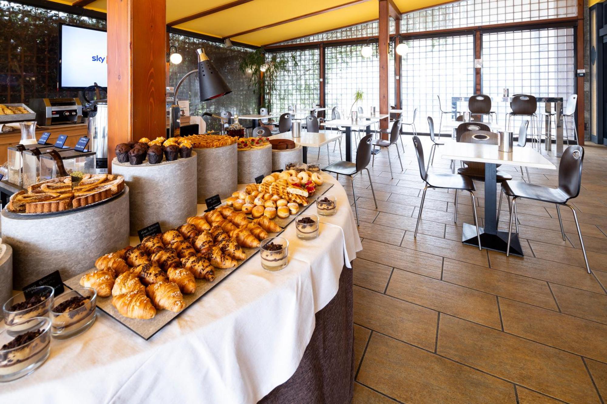 רוביגו Best Western Hotel Cristallo מראה חיצוני תמונה